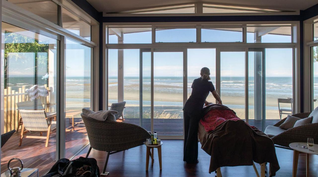 Windhover Suites Tasman Exterior photo