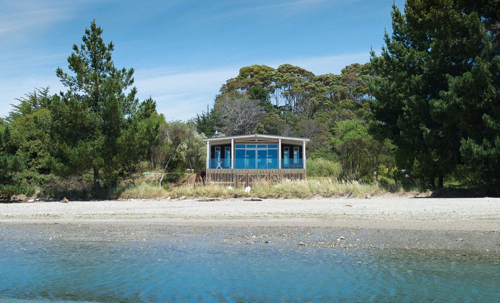 Windhover Suites Tasman Exterior photo